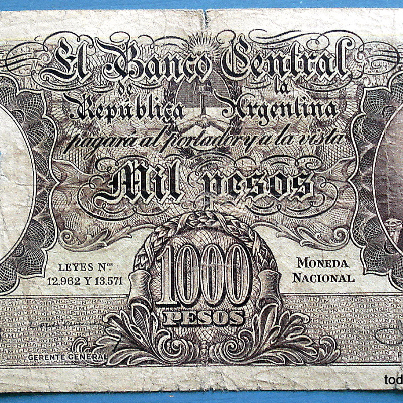 ARGENTINA BILLETE DE 1000 PESOS MONEDA NACIONAL LA FRAGATA B893