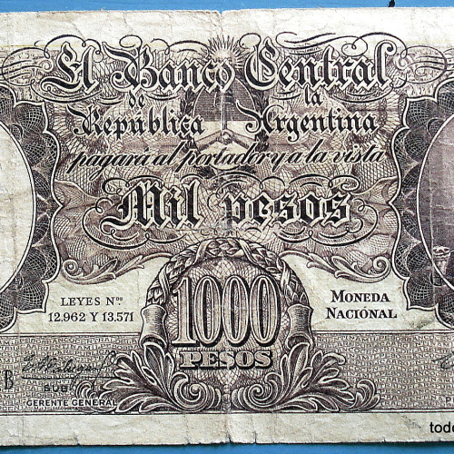 ARGENTINA BILLETE DE 1000 PESOS MONEDA NACIONAL LA FRAGATA B977