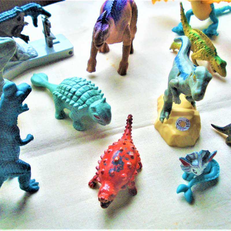 14 MUÑECOS DINOSAURIOS DISTINTOS TAMAÑOS LOTE