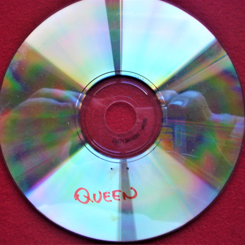 QUEEN CD MÚSICA COPIA USADO