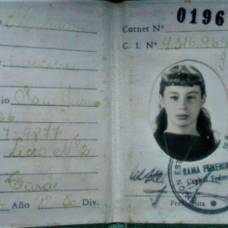 UES UNION ESTUDIANTES SECUNDARIOS CARNET ANTIGUO RAMA FEMENINA CAPITAL FEDERAL