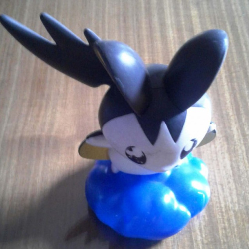 2012 POKEMON NINTENDO MUÑECO COLECCIONABLE MC DONALD`S