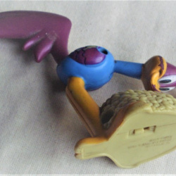 MUÑECO WBE 2012 MC DONALD´S CORRE CAMINOS 12 X 8 CM