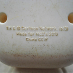 MUÑECO CARTOON NETWORK 2013  MC DONALD´S  5.5 X 8 CM