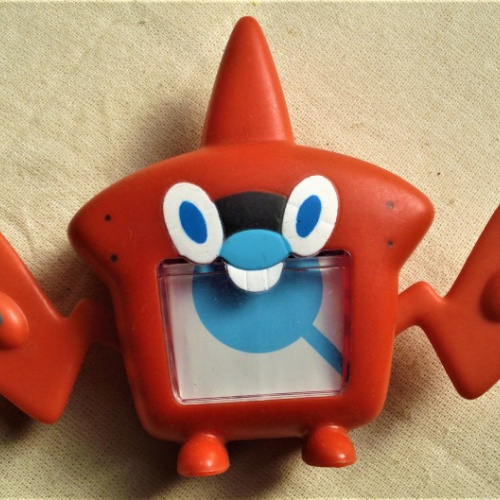 MUÑECO POKEMON TELEVISOR COLECCIONABLE 2017  MC DONALD`S 12 X 6 CM
