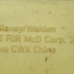 MUÑECO DISNEY 2005 LUZ COLECCIONABLE MC DONALD`S  10 X 5 CM