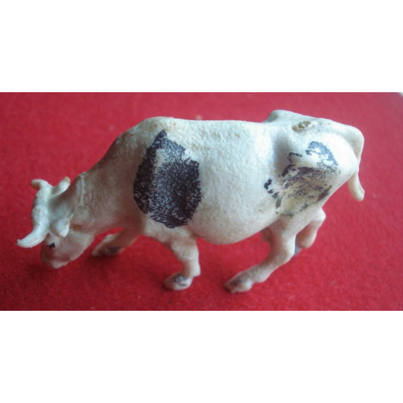 MUÑECO COLECCIONABLE VACA 7 x 4 cm