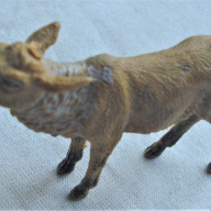 MUÑECO COLECCIONABLE SIERVO 7 X 5 CM